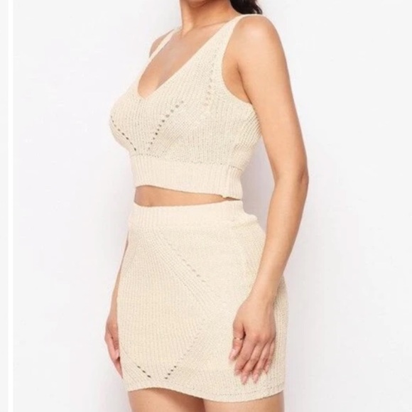 Cream Set - Picture 3 of 4